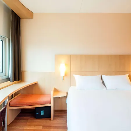 Ibis Schiphol Amsterdam Airport