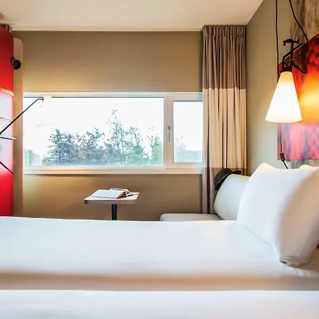 Ibis Schiphol Amsterdam Airport Hotel Badhoevedorp