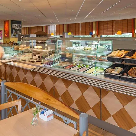 Hotel Ibis Schiphol Amsterdam Airport 3*
