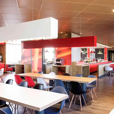Ibis Schiphol Amsterdam Airport Hotel 3*