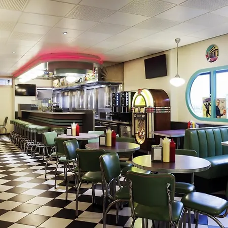 Hotel Ibis Schiphol Amsterdam Airport 3*