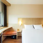 Hotel Ibis Schiphol Amsterdam Airport 3*