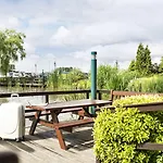 Ibis Schiphol Amsterdam Airport Badhoevedorp