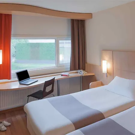 Ibis Schiphol Amsterdam Airport Szálloda