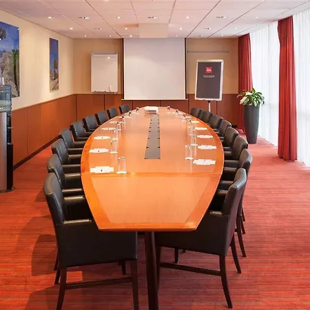 Ibis Schiphol Amsterdam Airport 3*