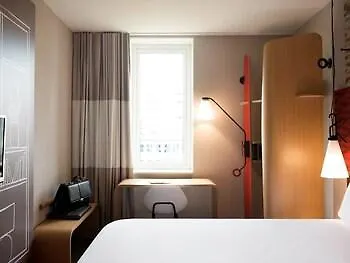 Ibis Schiphol Amsterdam Airport 3*