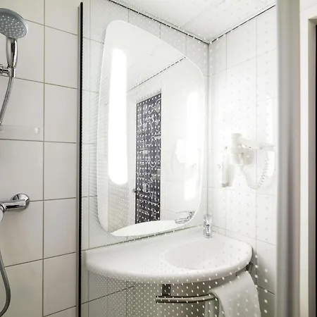 Ibis Schiphol Amsterdam Airport 3*