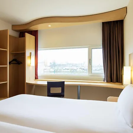 Ibis Schiphol Amsterdam Airport Hotel Badhoevedorp