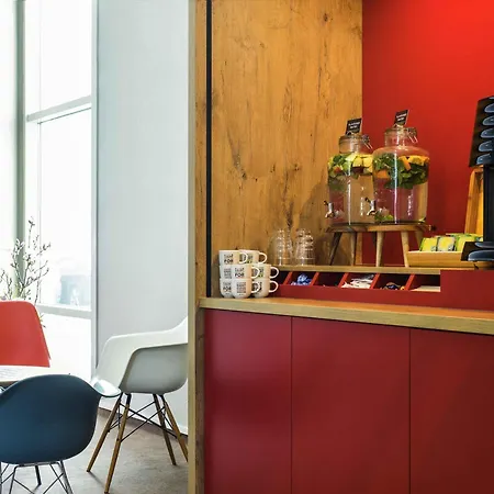 Hotel Ibis Schiphol Amsterdam Airport 3*