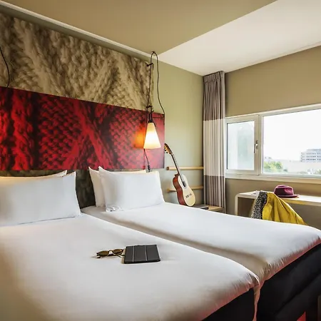 Ibis Schiphol Amsterdam Airport Hotel Badhoevedorp