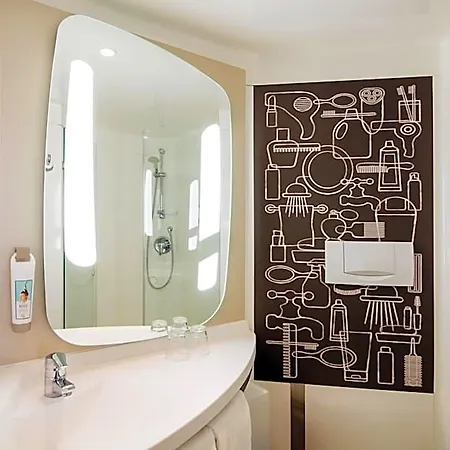 Ibis Schiphol Amsterdam Airport