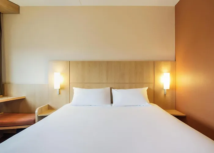 Ibis Schiphol Amsterdam Airport Hotel 3*