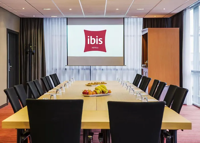 Hotel Ibis Schiphol Amsterdam Airport 3*