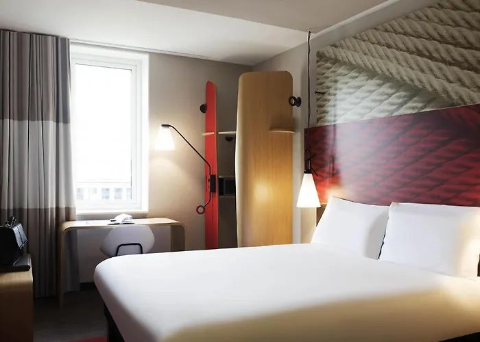 Hotel Ibis Schiphol Amsterdam Airport 3*