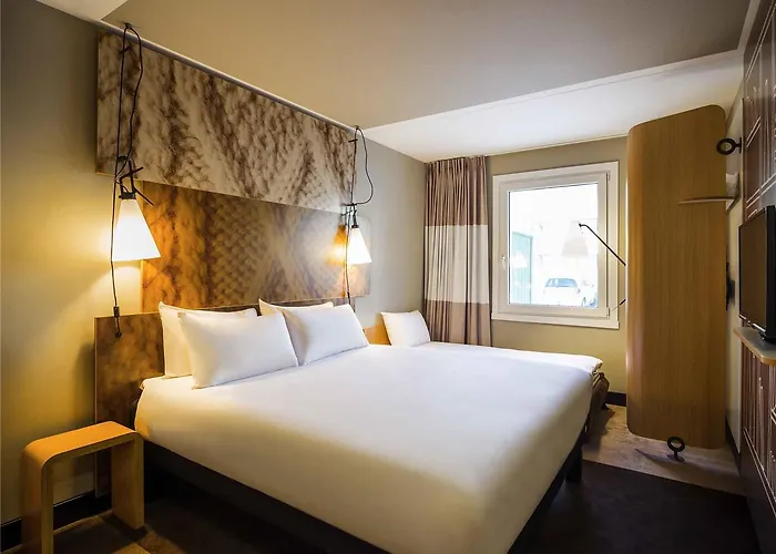 Ibis Schiphol Amsterdam Airport Hotel 3*