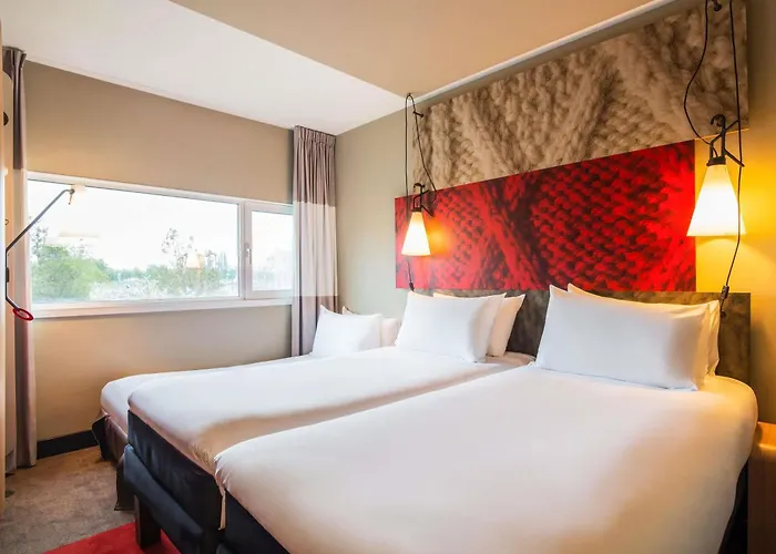 阿姆斯特丹史基浦机场宜必思酒店 酒店