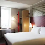 Hotell Ibis Schiphol Amsterdam Airport 3*