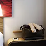 Ibis Schiphol Amsterdam Airport 3*