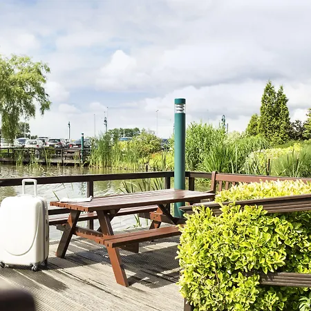 Ibis Schiphol Amsterdam Airport Badhoevedorp