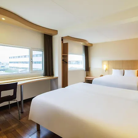 Ibis Schiphol Amsterdam Airport Hotel